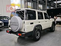 تۆیۆتا لاند کرۆزەر 70